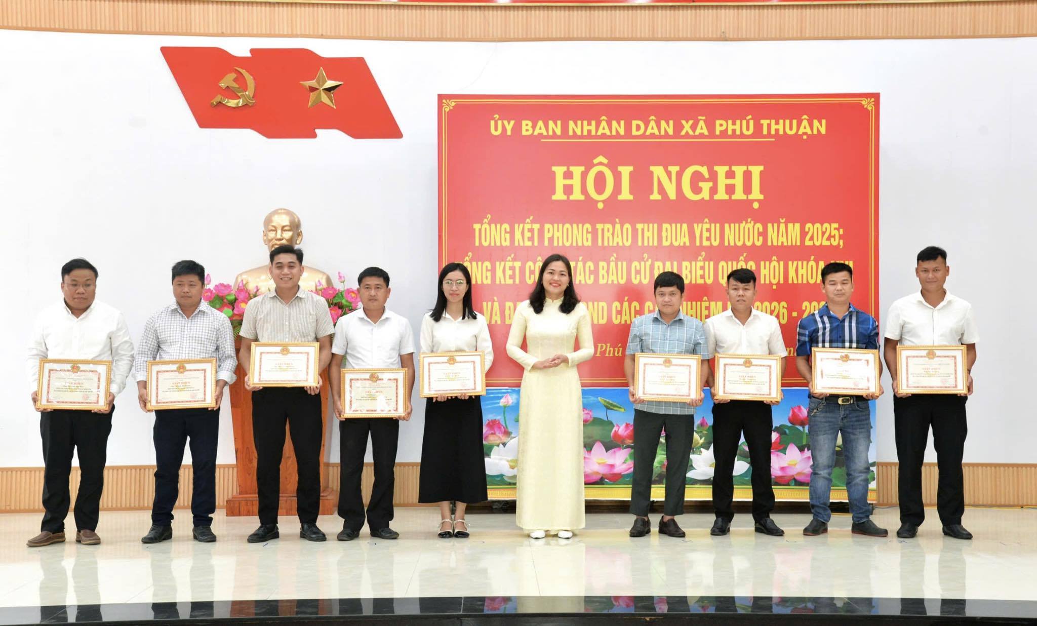 anh tin bai